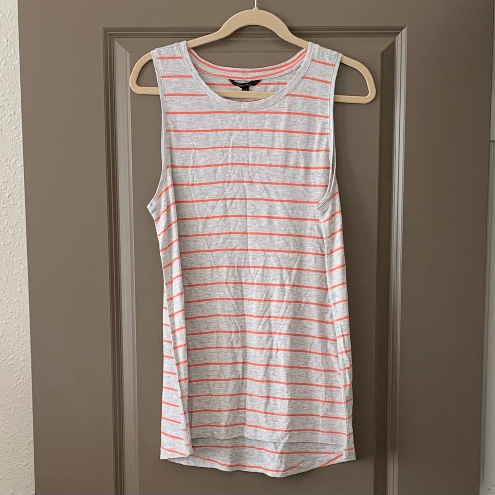 Banana Republic Gray and Orange Striped Ta…